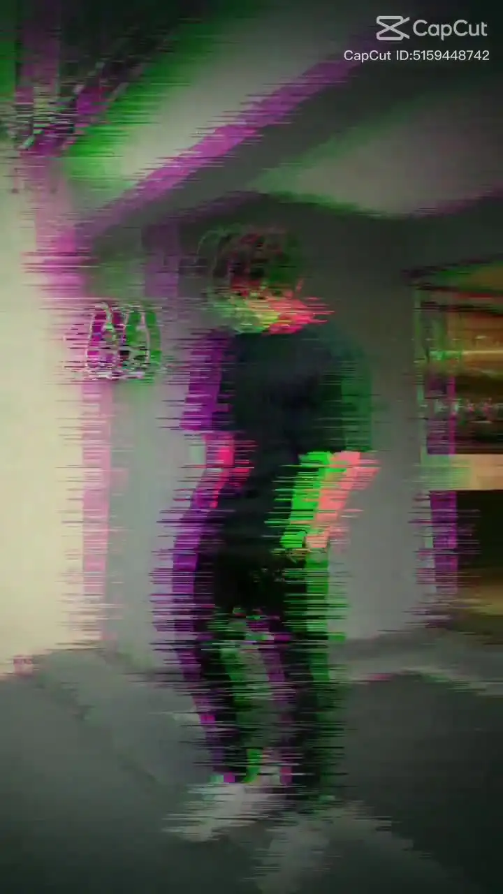 3D Zoom And  Glitch Instagram Capcut Template